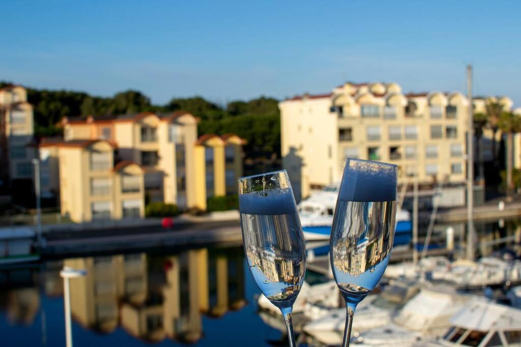Mer Veilleuse Gruissan - Clim - Piscine Exteriér fotografie