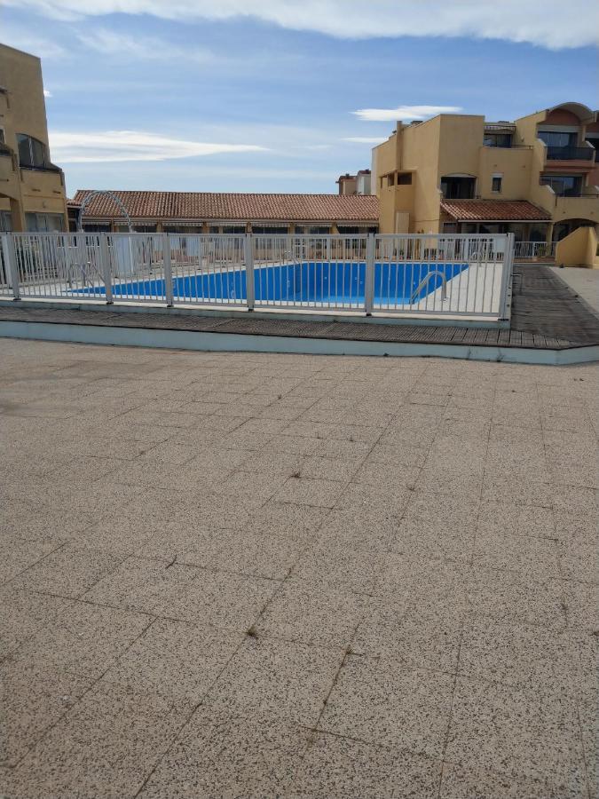 Mer Veilleuse Gruissan - Clim - Piscine Exteriér fotografie